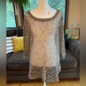 Item must be bundled- Beige mesh beach cover